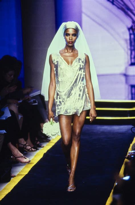 collezione versace 1997|versace runway dresses.